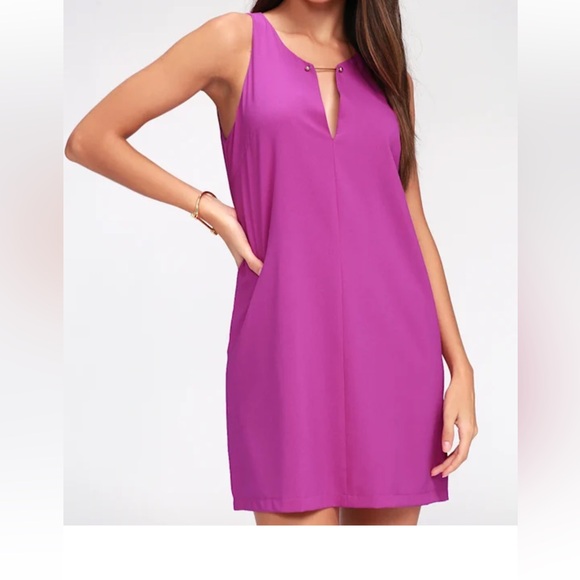 Lulu's Shift Dress - Picture 3 of 8